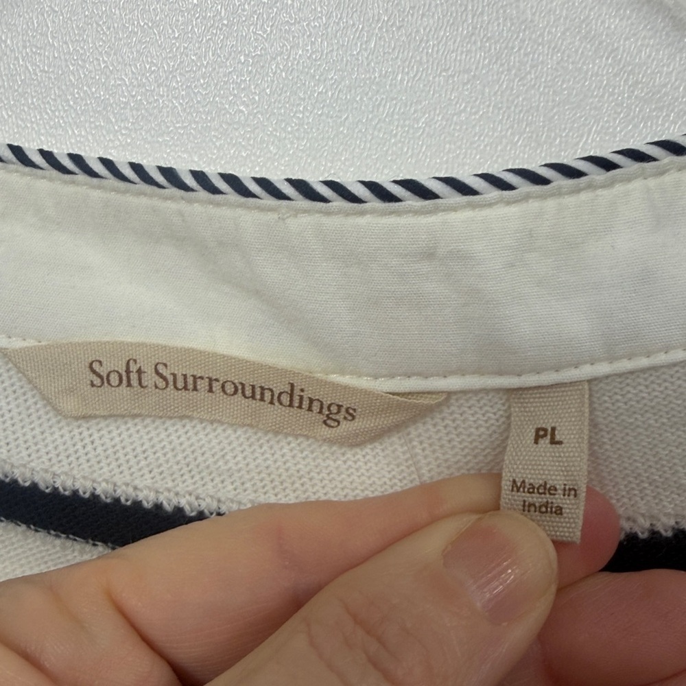 Soft Surroundings Gondola top navy/cream size petite large. NWT - Picture 5 of 10